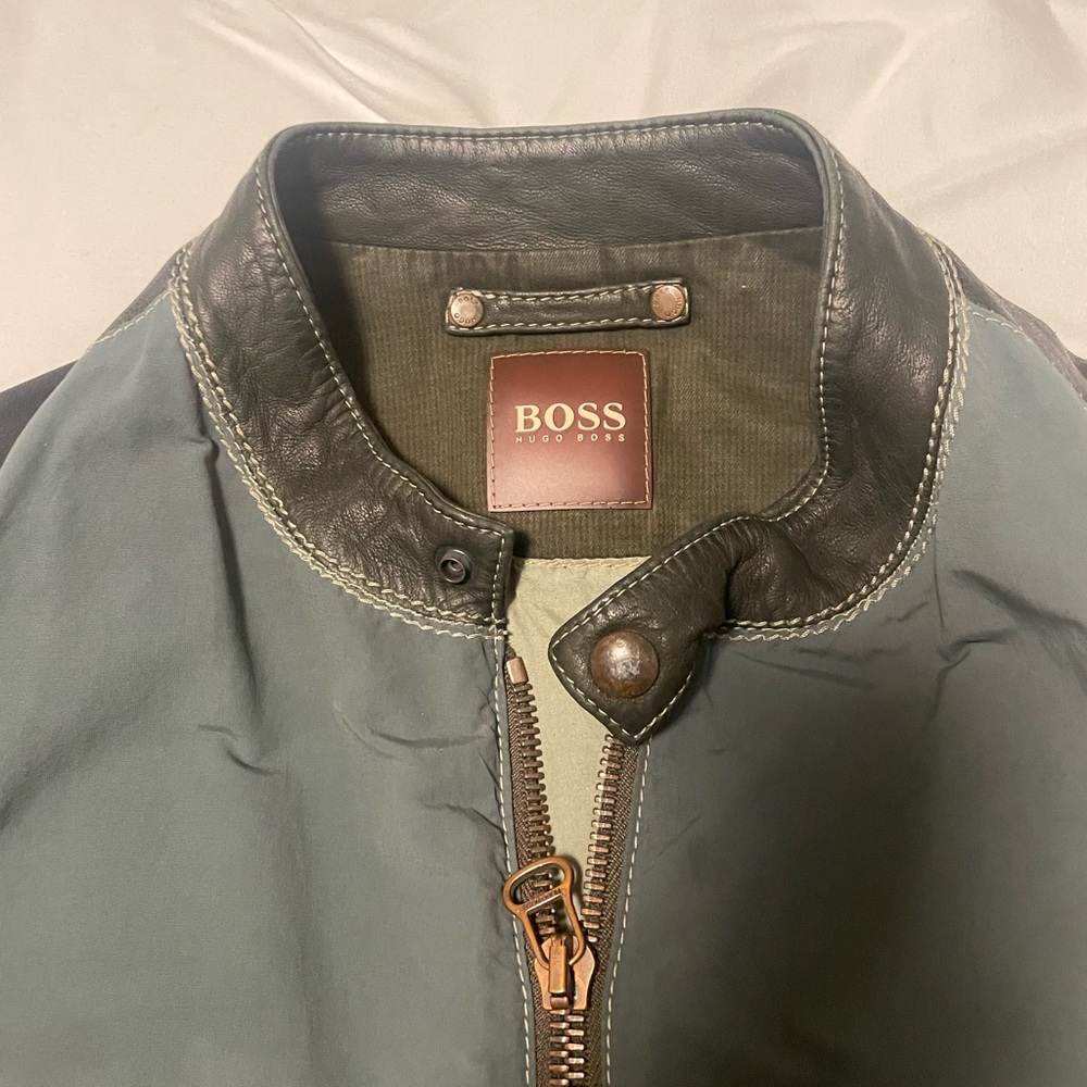 Hugo Boss vintage windbreaker